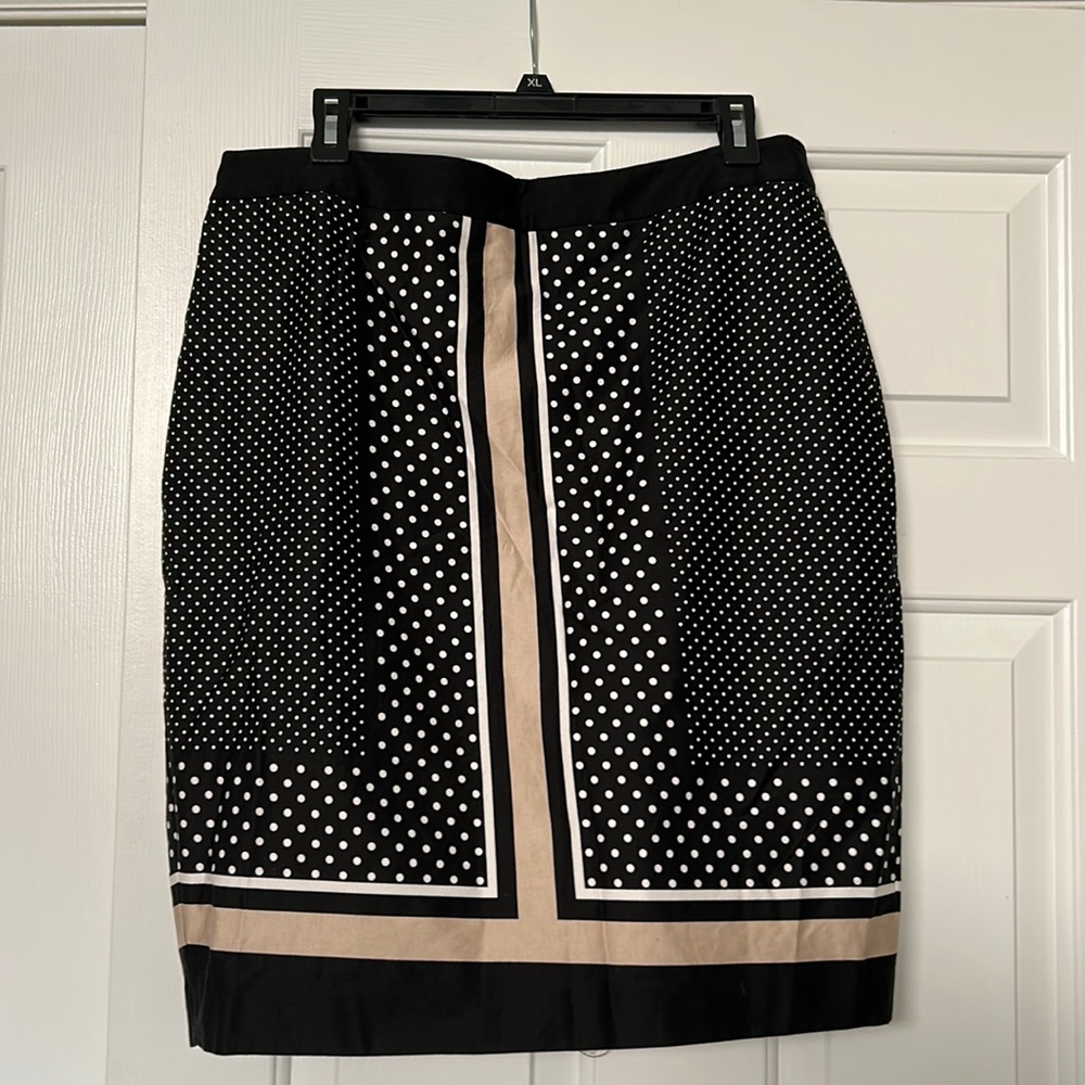 Pencil skirt